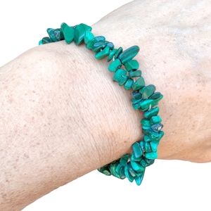 Vintage malachite chip bracelet
